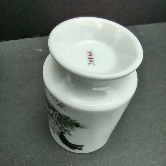 Dog-Themed White Porcelain Mugs Set - Picture 3 of 12